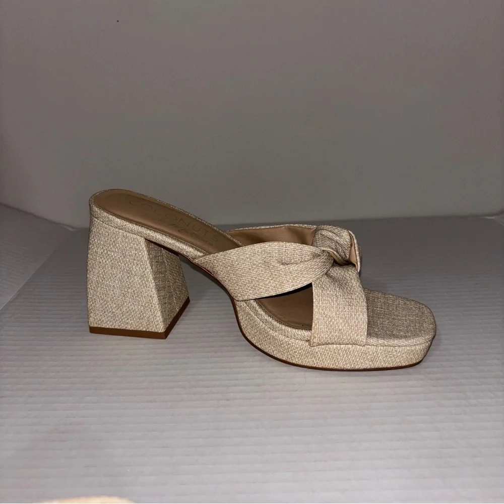 Matisse Coconuts- Esme Knot Slide‎ Sandal - Natural